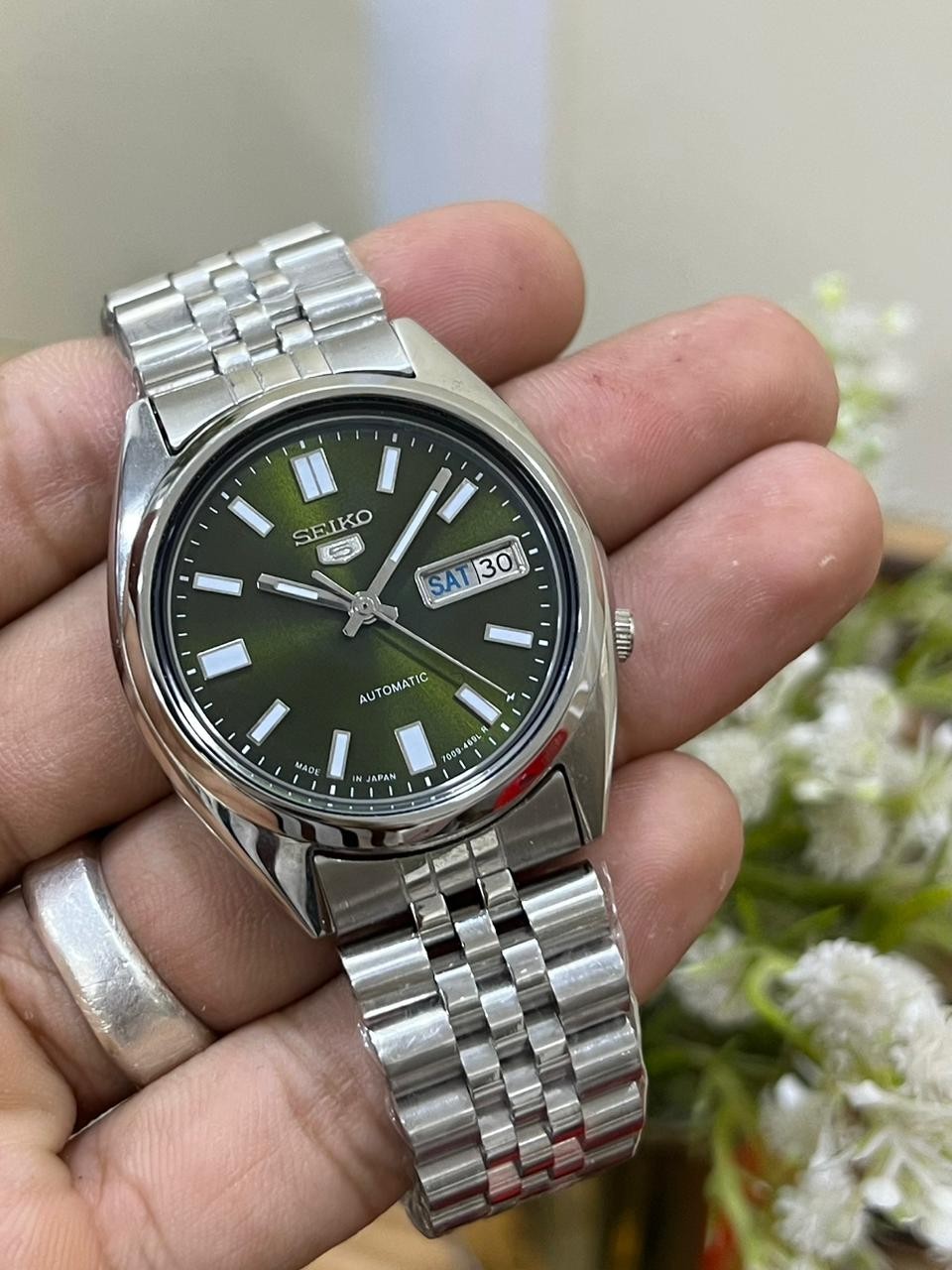 Seiko 5 Automatic Military Green Dial Mens Watch Japan Made 7009