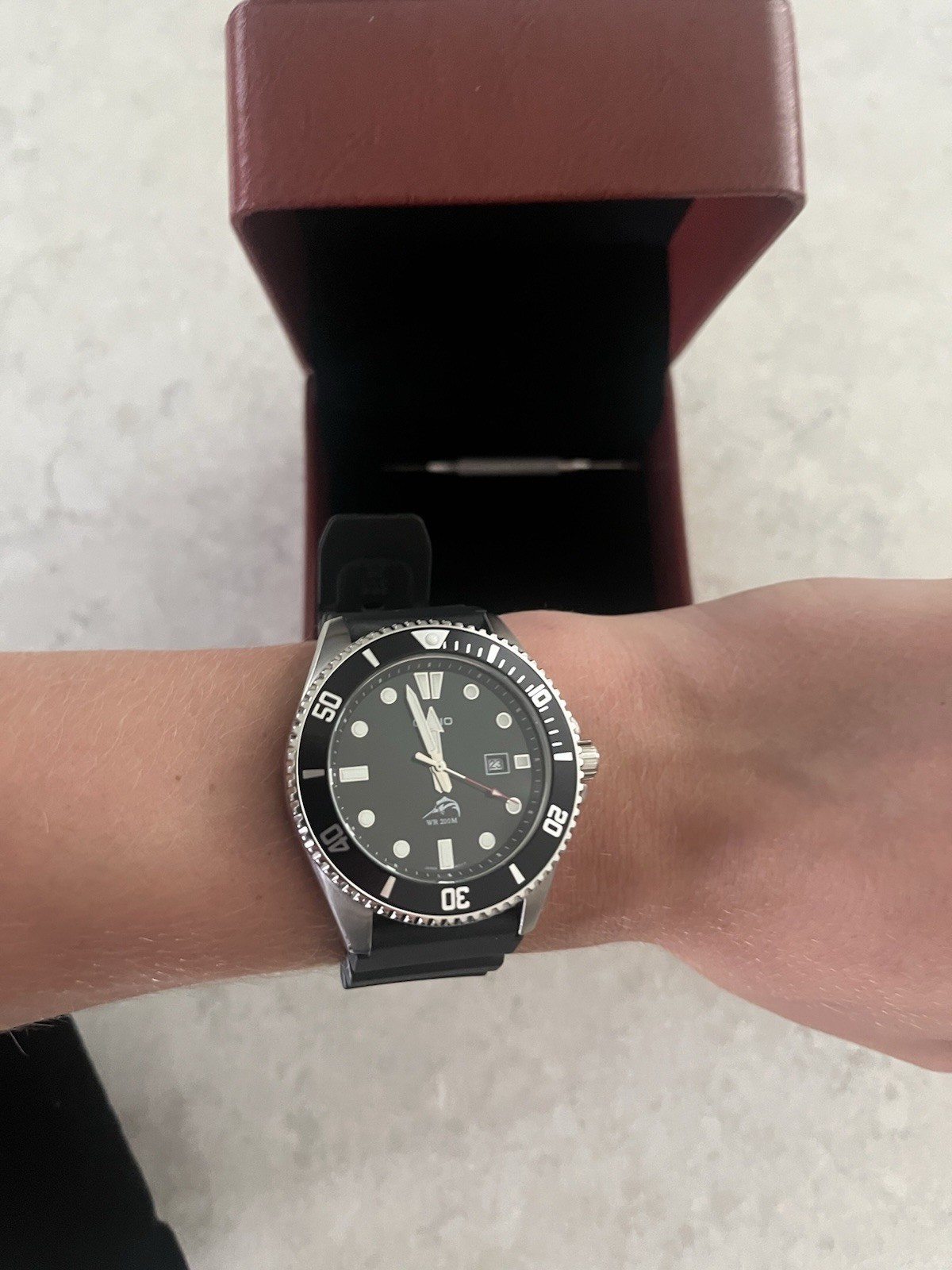 Casio Duro Quartz Diver Watch Black Dial 200m Rotating Bezel Date 44mm Box