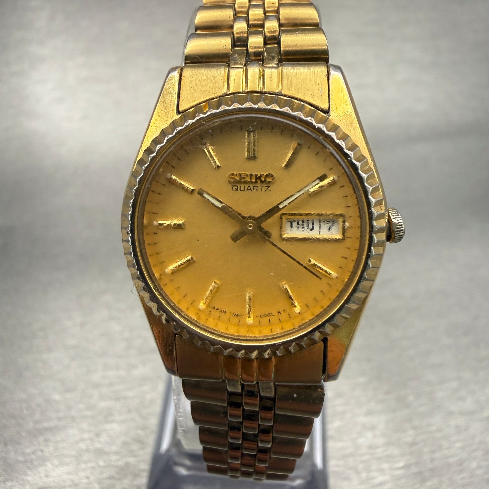 Seiko Watch Women 24mm Gold Dial Gold Tone Daydate Round 7N83-0049 New Battery