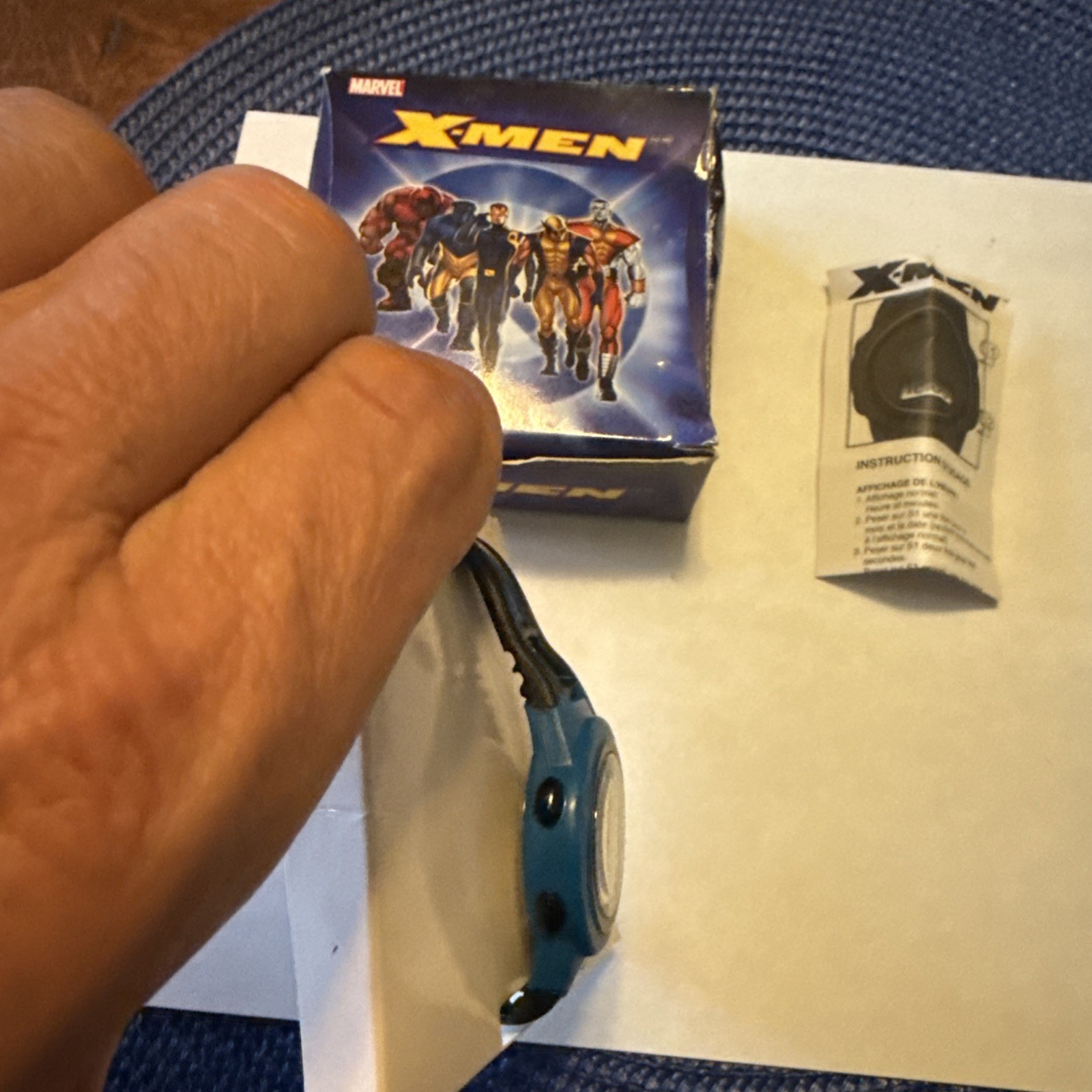 MARVEL X-MEN WOLVERINE DIGITAL WRISTWATCH 2006 BLUE & BLACK BAND WATCH New