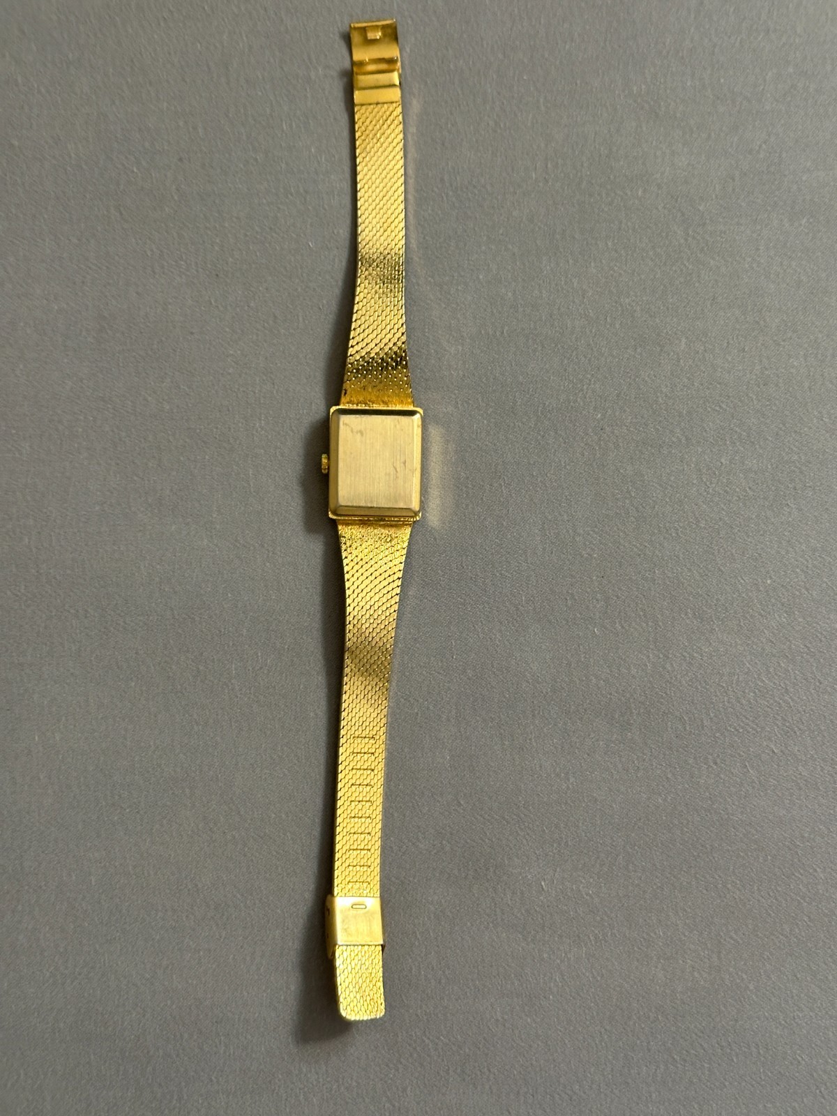 Vintage Seiko Womens Mechanical Wind Lifetime Mainspring Watch Gold Tone Band