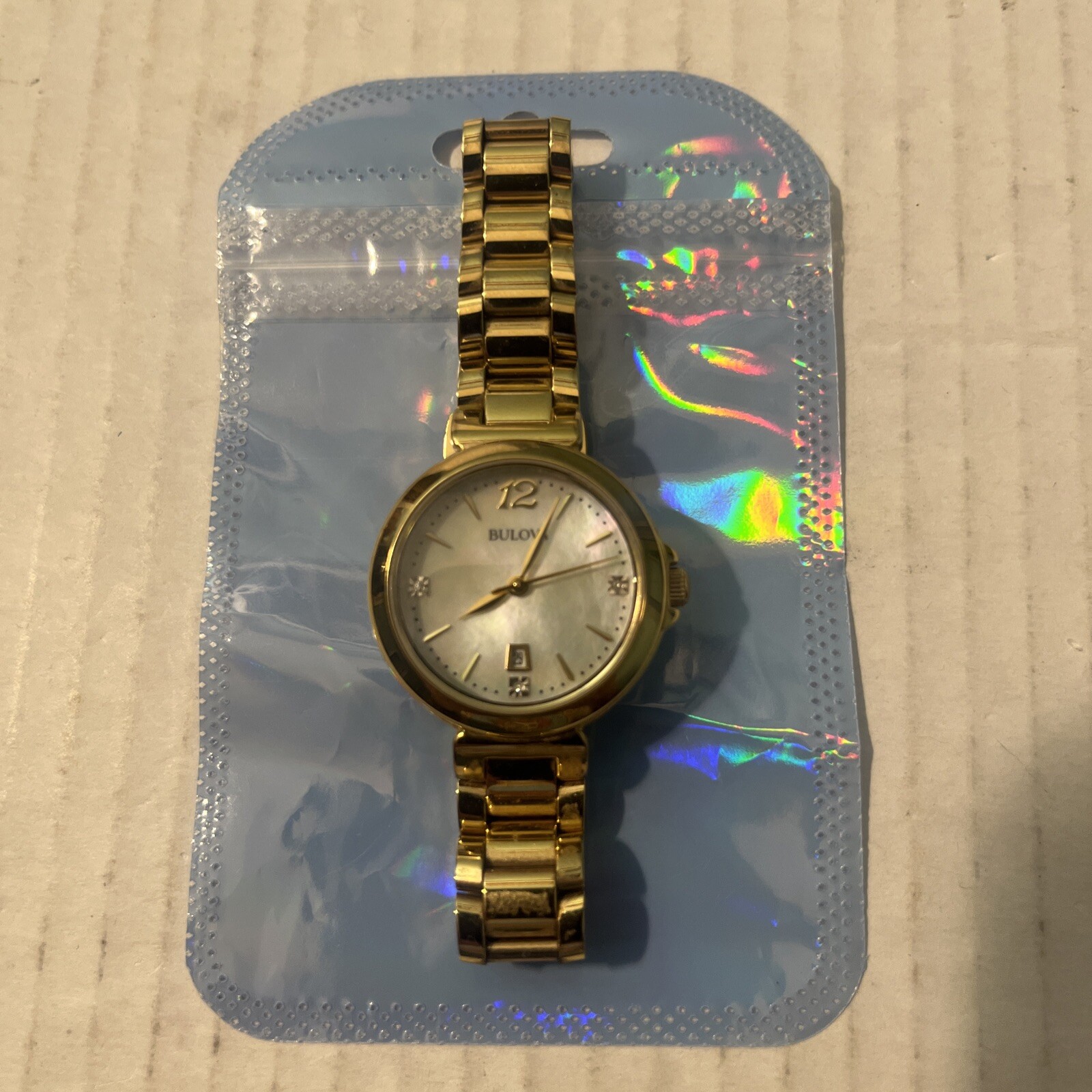 Bulova 97P110 Sapphire Glass with Gold Stainless Steel Band Oyster Face3Diamonds