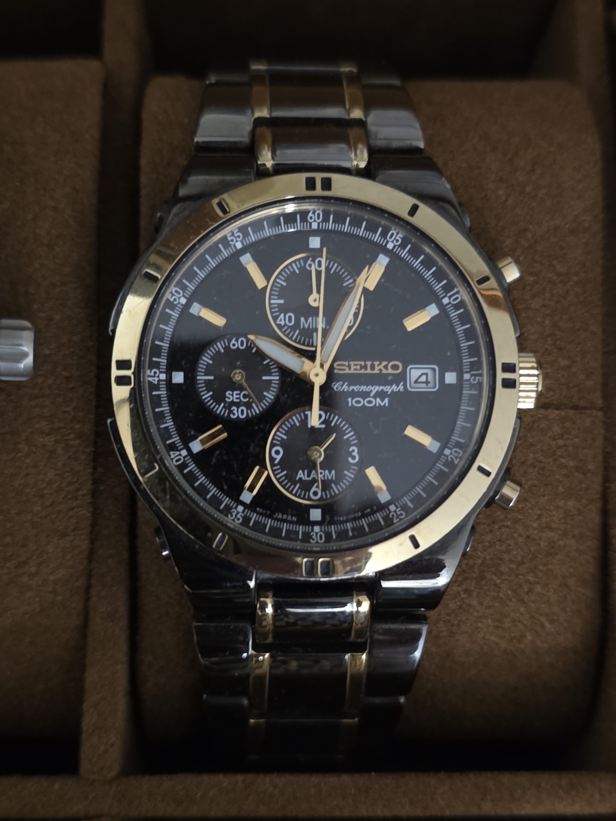 Seiko Men’s Black Watch – SSB430P1