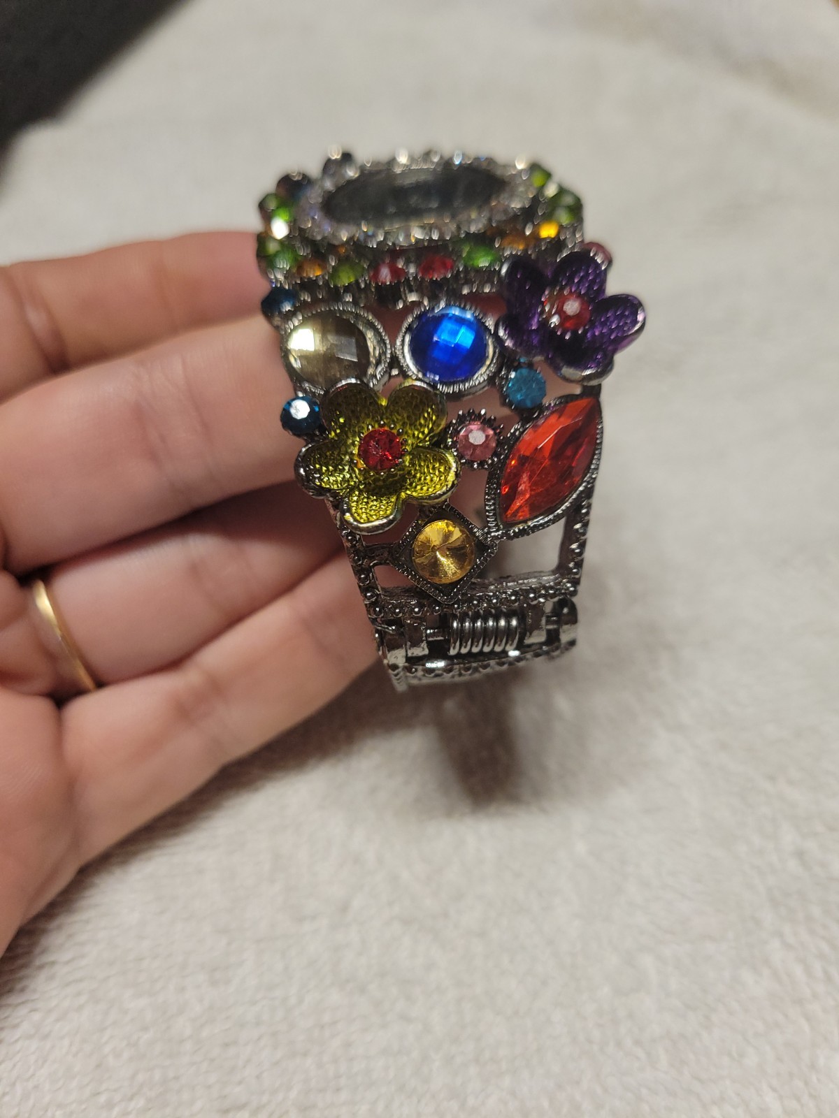 Jessica Carlyle Women’s Watch Floral Rhinestone Band