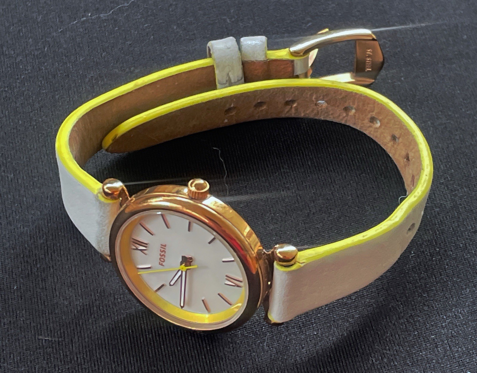 Fossil Carlie Mini Quartz MOP Dial Ladies Watch ES4699