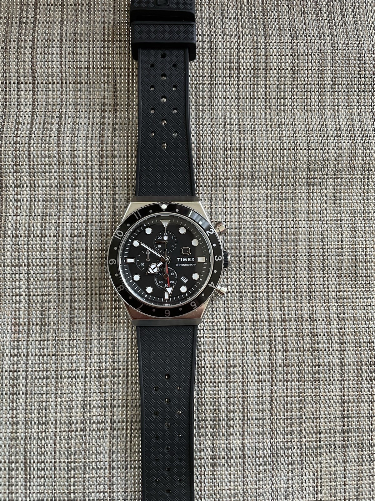 Timex Men’s Watch Q Chronograph Black Dial TW2V69800
