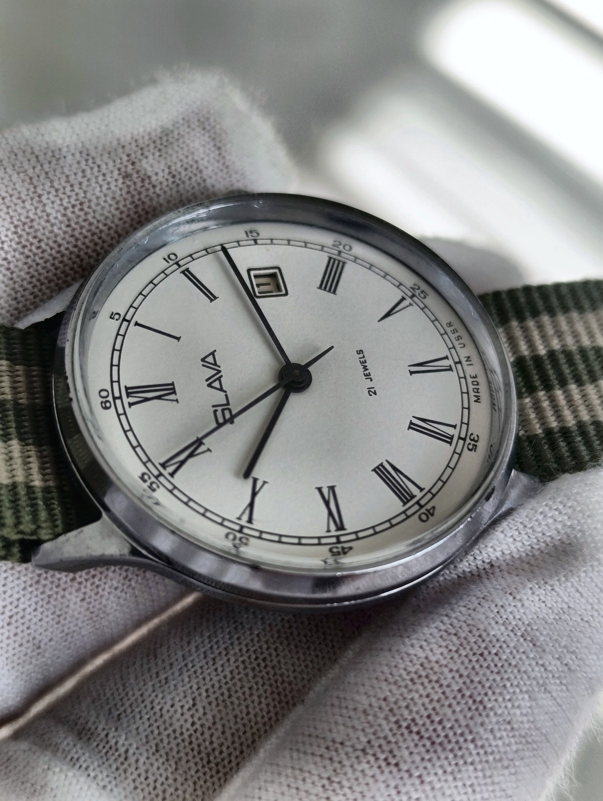 Slava Cal 2414 USSR 1970s Mechanical Watch 21J 2MWF Roman Dial