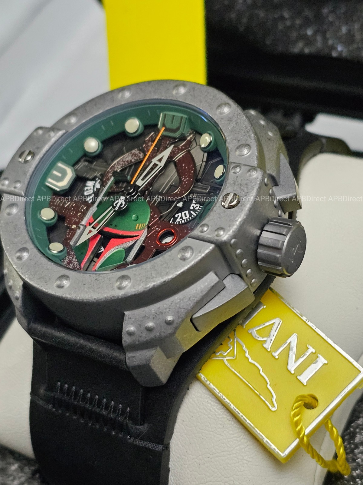 Invicta – Star Wars – Boba Fett – Reserve Wide Blk Leather Strap – mens watch