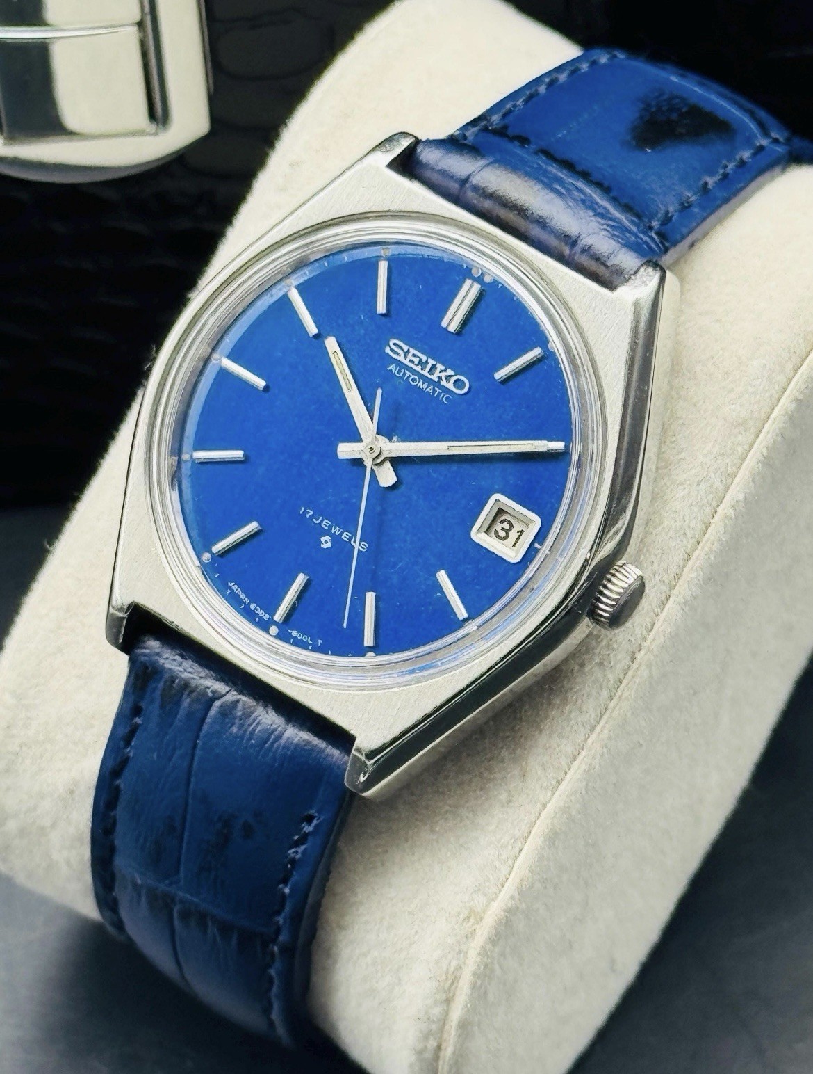 Vintage Seiko 5 Men’s Automatic / 6308-8000 / Blue Genuine Leather Band