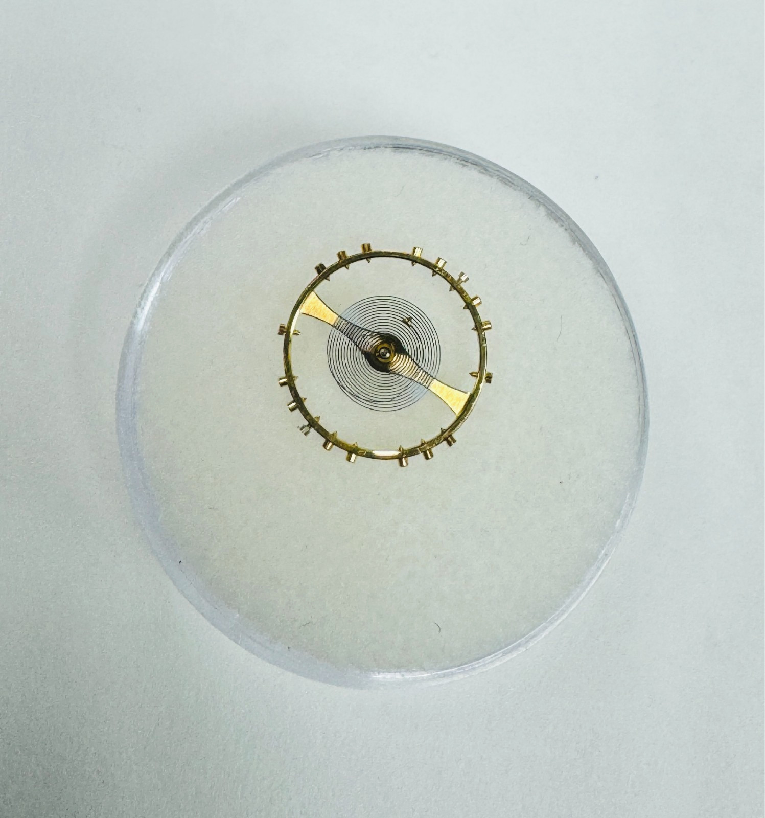 Original Rolex 1530 / 1570 8106 BALANCE COMPLETE Blue Hairspring Swiss Made