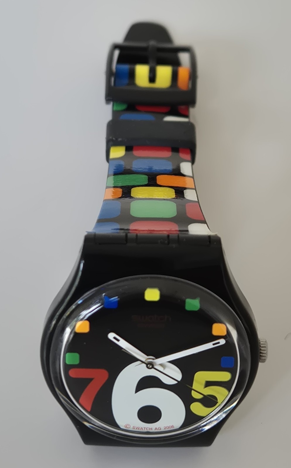 Swatch 33mm Cube Explosion GB231 Quartz Strap Watch 2006