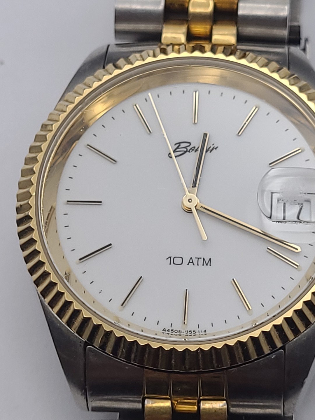 BELAIR Mens Analog Quartz Watch Fluted Bezel White Dial New Battery Working