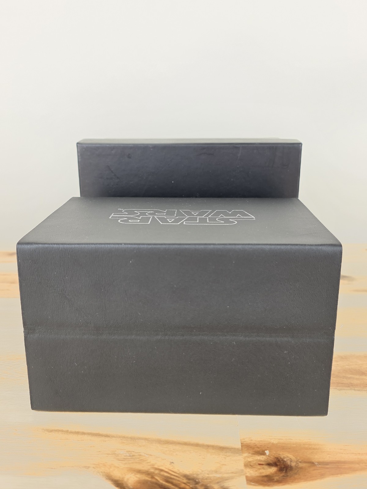 Invicta 26550 Star Wars C-3Po Watch Limited Edition 0475/1977