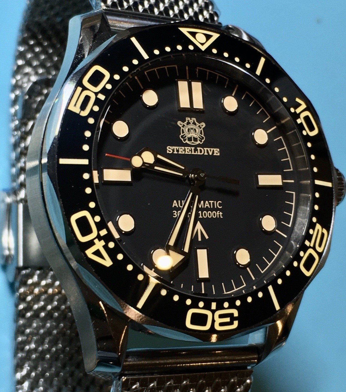 STEELDIVE 007 42MM WATCH NO TIME TO DIE SEIKO NH35 SAPPHIRE MILANESE & NATO BAND