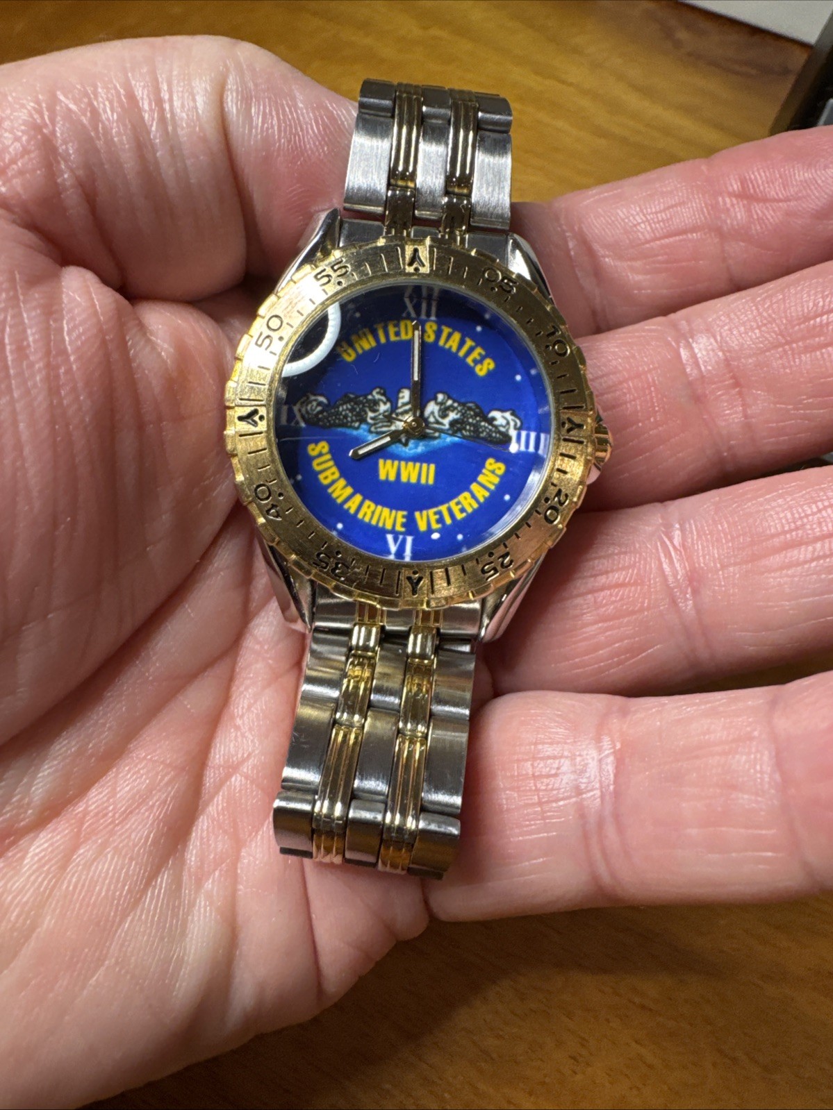 Vintage United States WWII Submarine Veterans Gold And Silver Tone Watch. Works