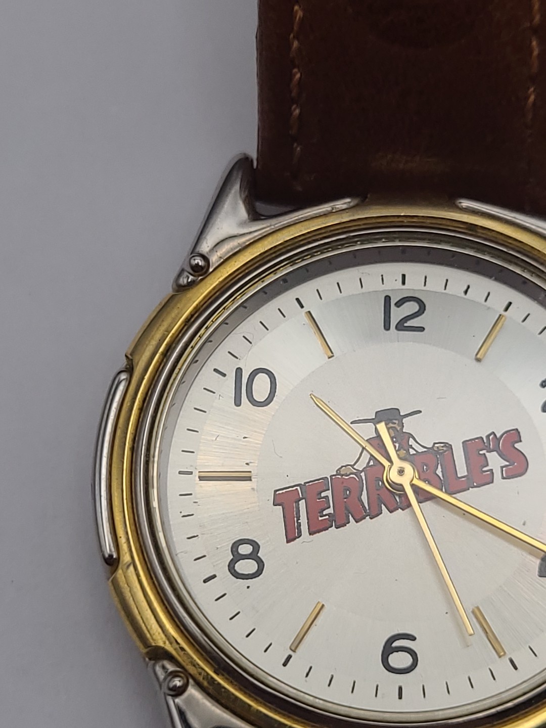 TERRIBLES HOTEL CASINO LAS VEGAS Mens Analog Quartz Watch New Battery Working