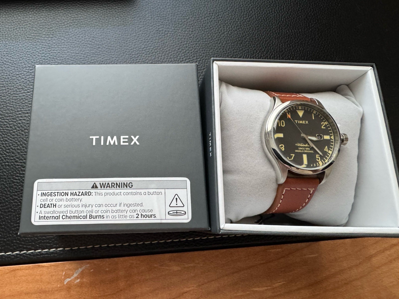 Timex Waterbury Heritage Pilot Men’s Indiglo Black/Brown Watch TW2P84000 NWT
