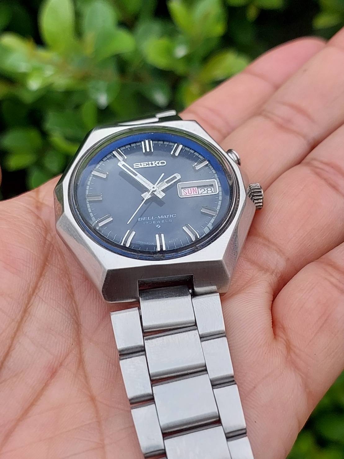 Vintage 1976 Seiko Bell-Matic Automatic Alarm System Blue Dial with Day-Date