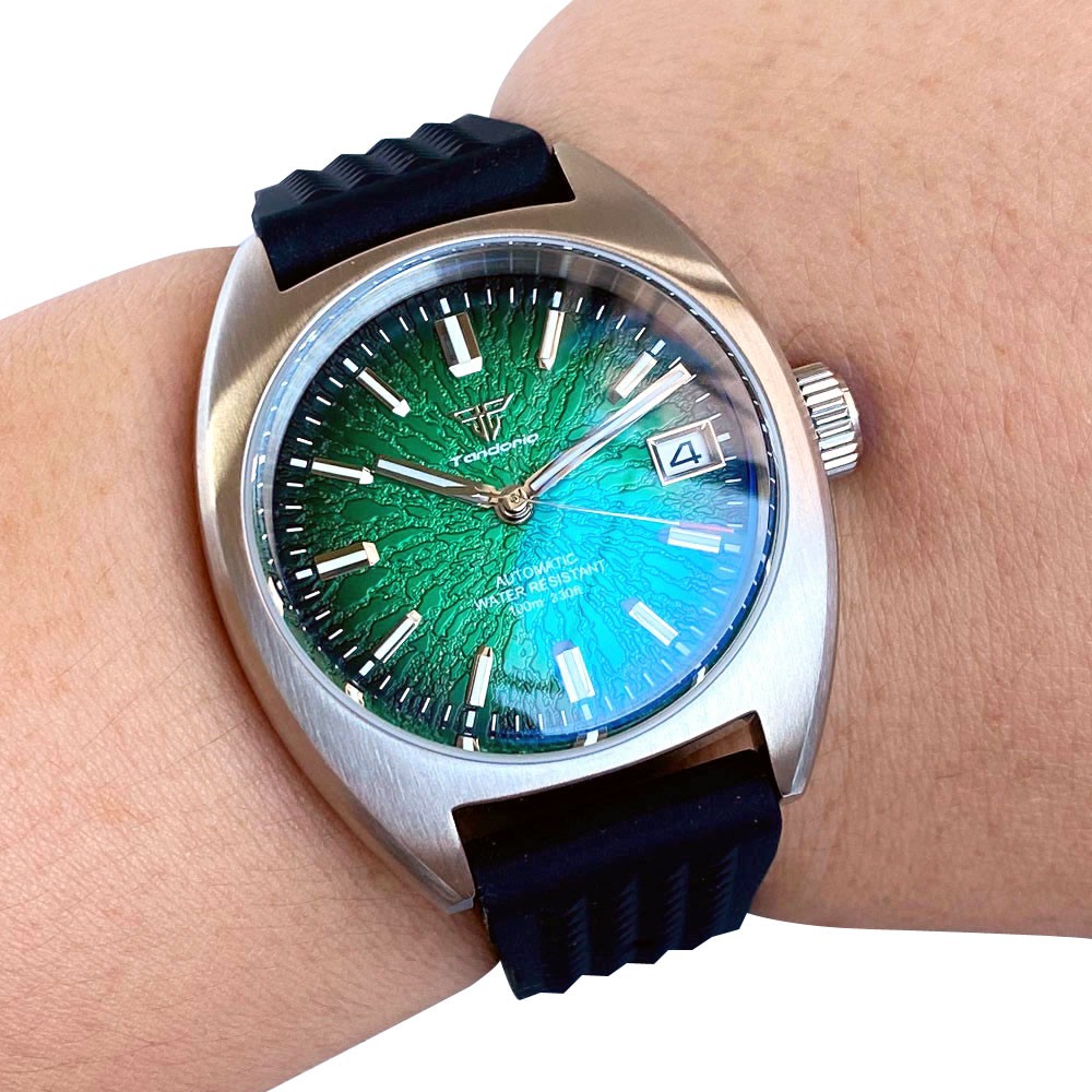 TANDORIO 36MM Red Black Dial Luminous 200M Waterproof Japan NH35A Dive Watch Men