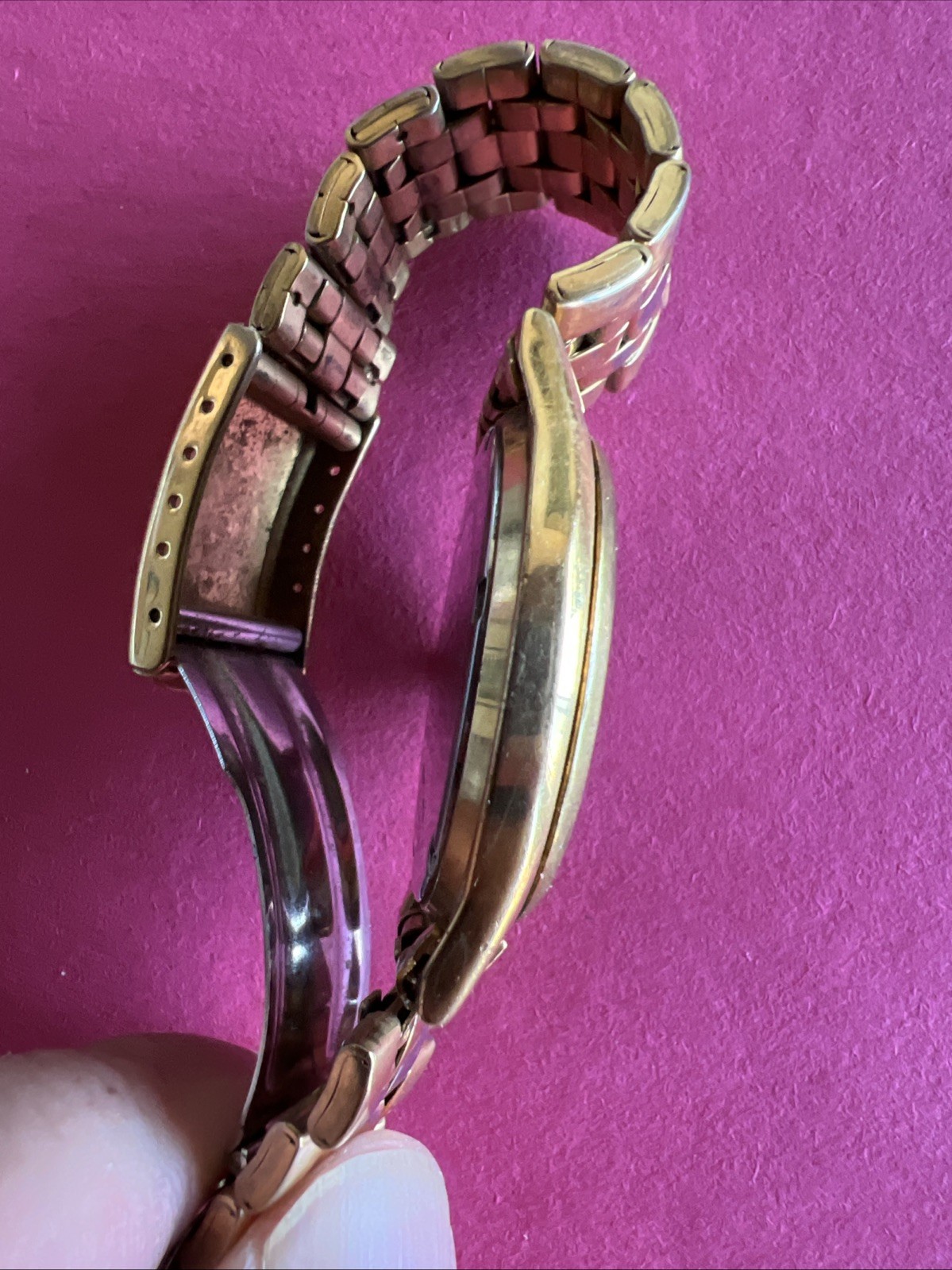 Vintage Seiko 8N43-9048 Gold Tone Watch w/ Japanese Movement