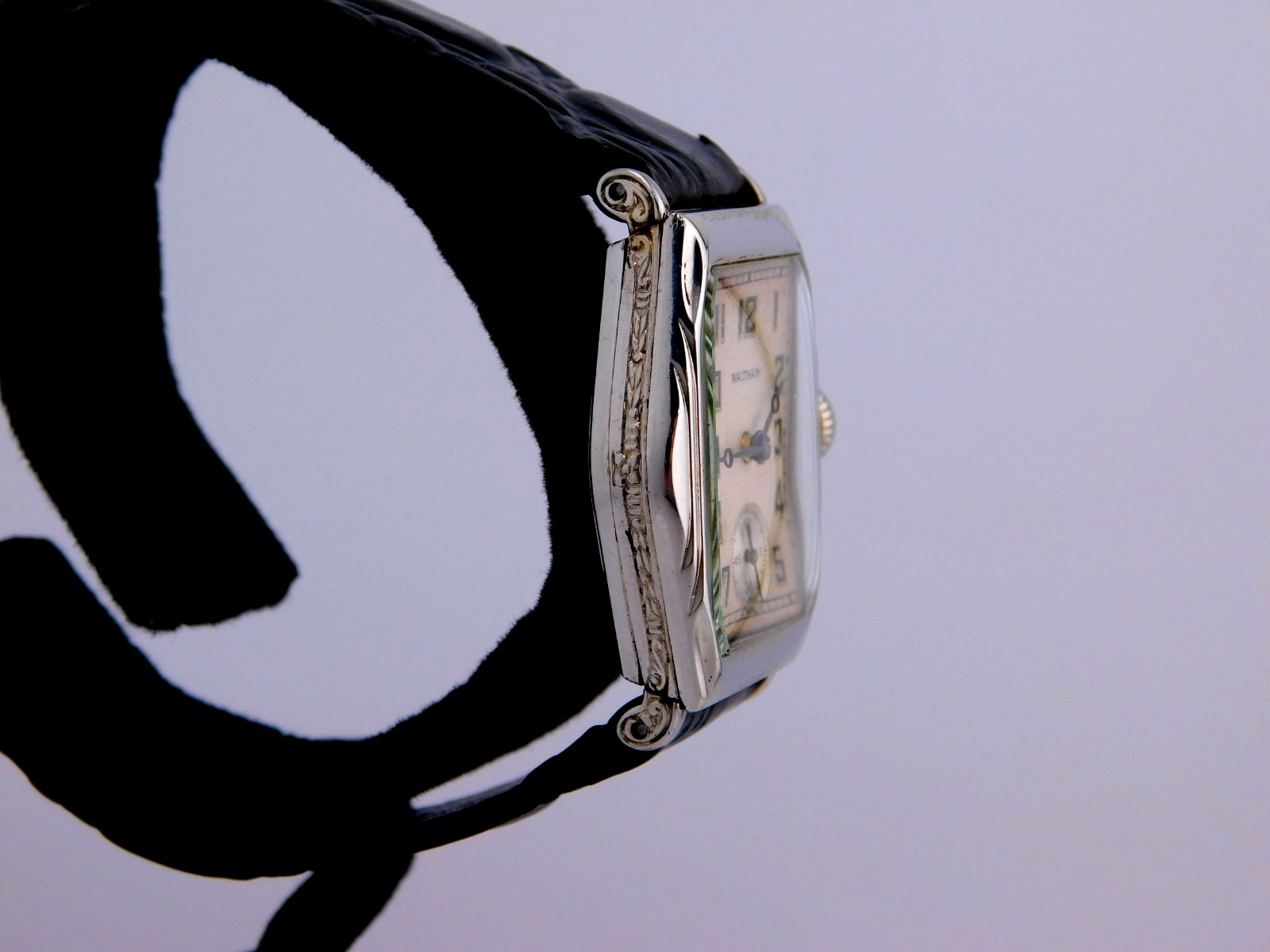 VINTAGE WALTHAM DECO 15J SAPPHIRE 10K RGP STEPPED MENS WRISTWATCH SERVICED C1926