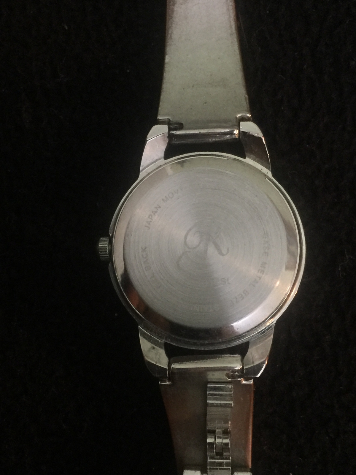RAMPAGE,Beautiful ladies watch silver tone Cubic Zirconia bezel,New battery