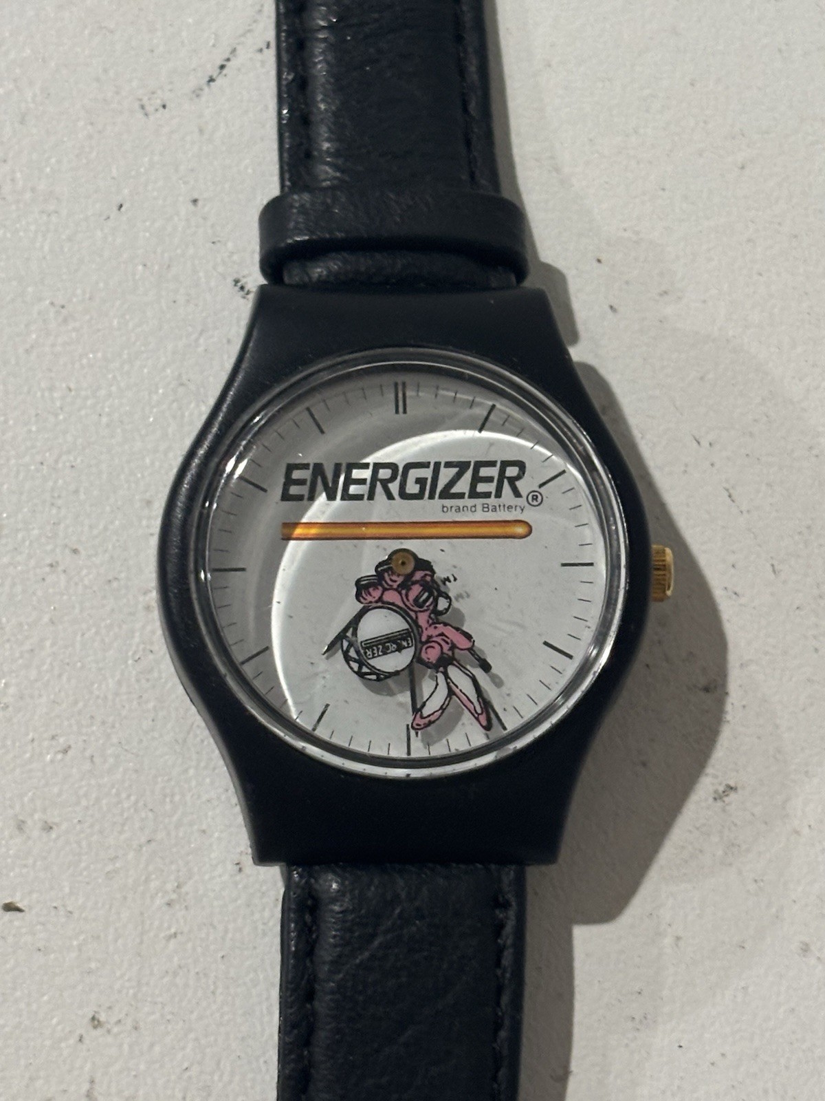 Vintage Energizer Animated Bunny Spins Dial Leather Band Great Condition!