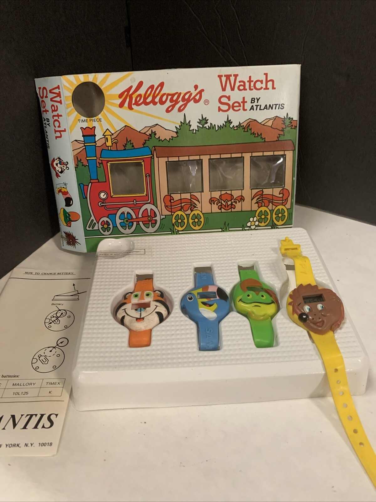 Vintage Kelloggs Watch Set by Atlantis 1982