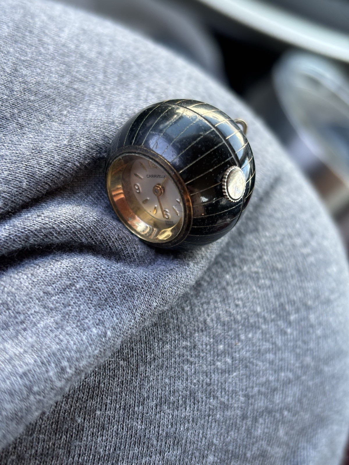 Vtg 60s Caravelle Swiss Gold Tone Black Enamel Ball Orb Pendant Watch Works!