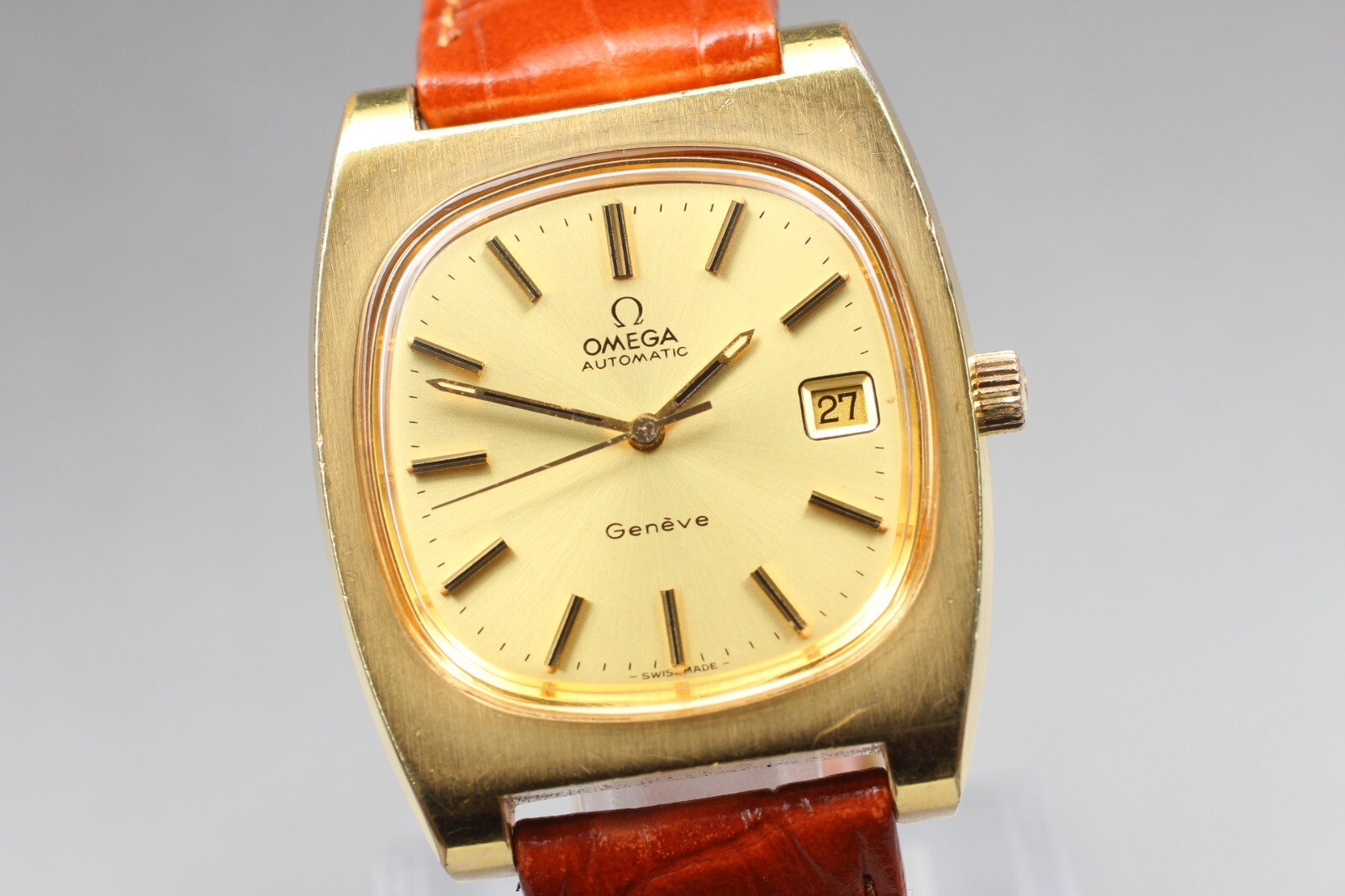 Vintage 1970s Omega Geneve Cal. 1012 Date Gold Square Automatic Men Watch JAPAN