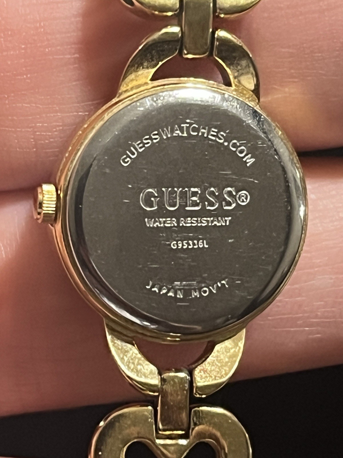 Guess Women’s Analog Watch Gold Tone Bracelet Band Clear Rhinestones Hearts