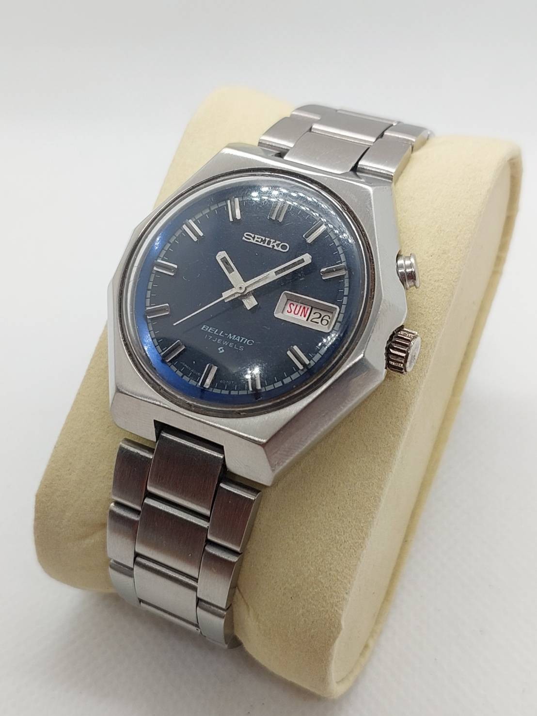Vintage 1976 Seiko Bell-Matic Automatic Alarm System Blue Dial with Day-Date