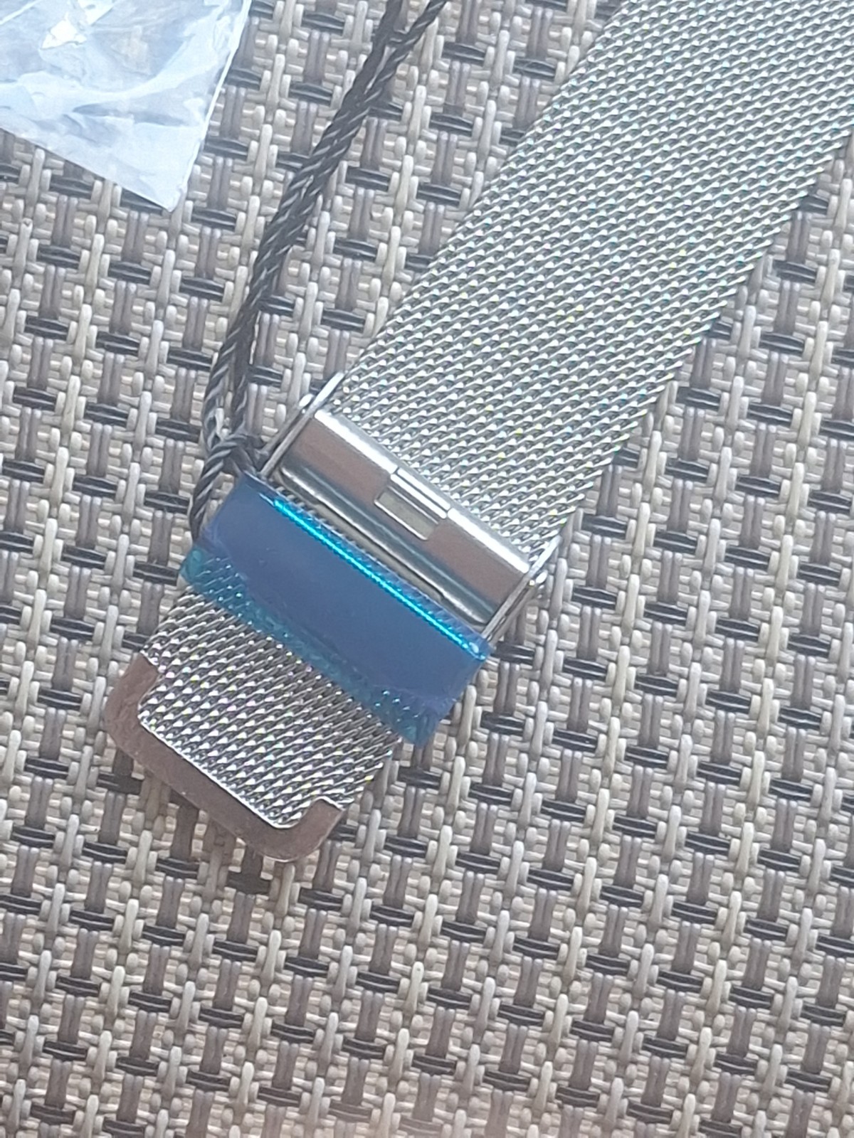 Akribos XXIV AK851BU Slim Classic Bold Blue Dial Mesh Bracelet Mens Watch