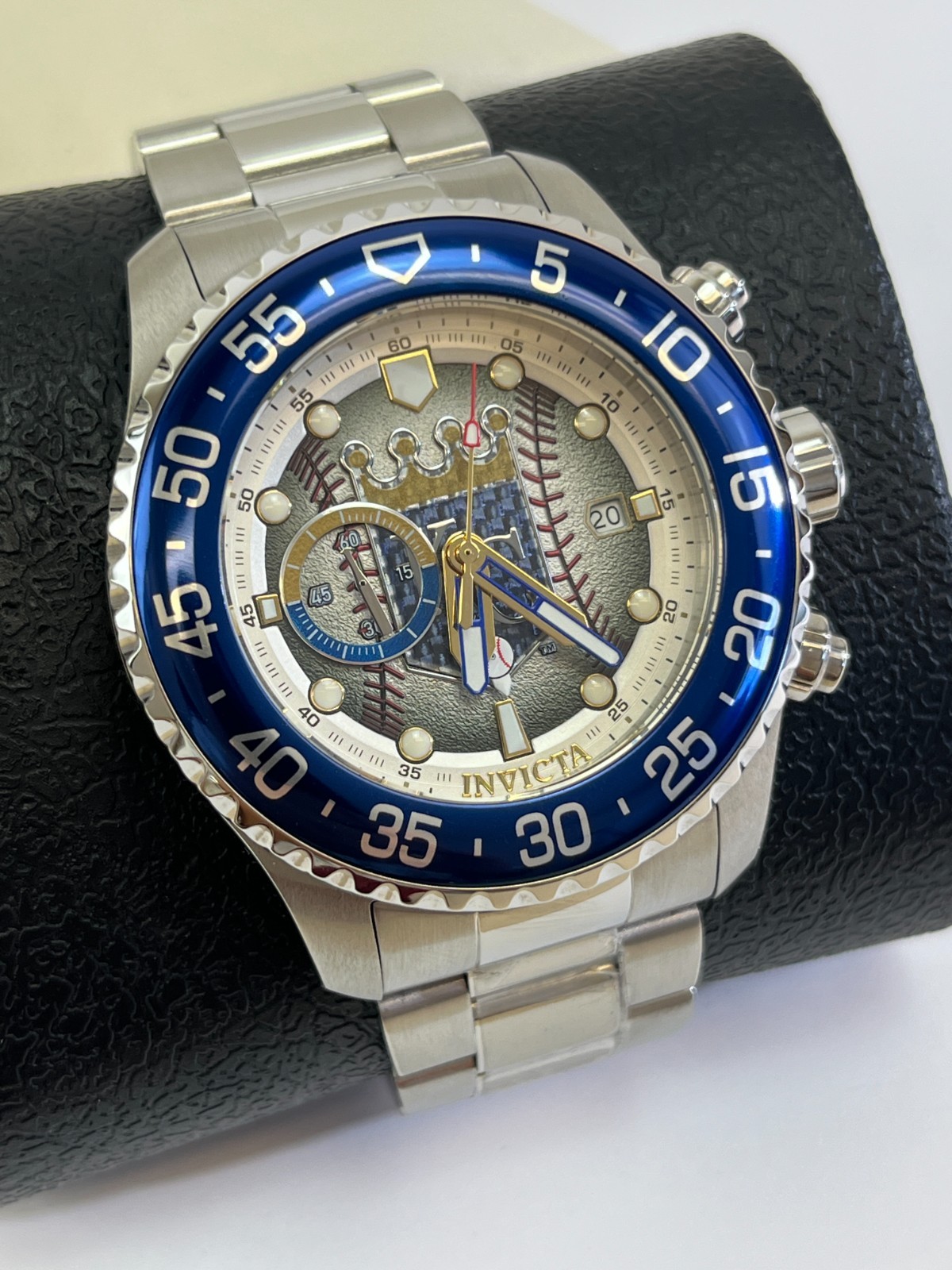 Invicta 42691 MLB Kansas City Royals Chronograph Mens Baseball Watch 049-DS18