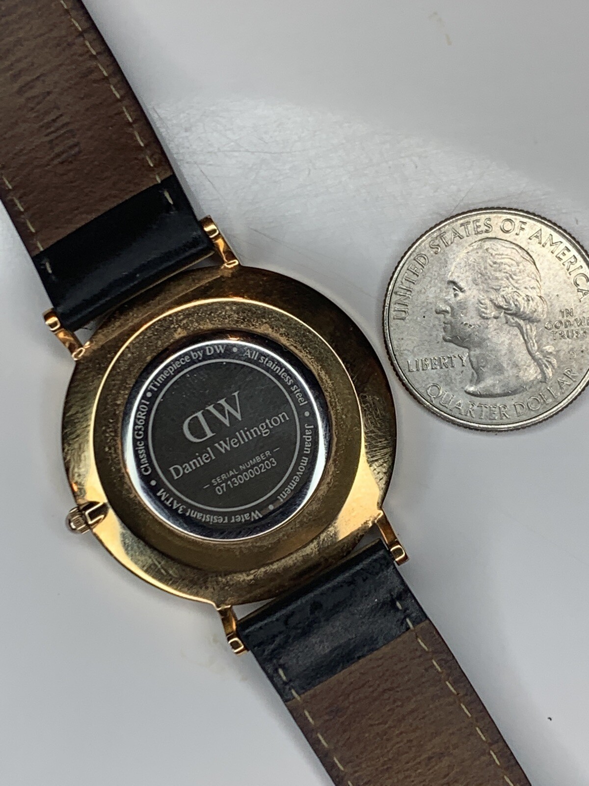 Daniel Wellington Classic Sheffield B36R13 Classic Sterling Women Watch Used