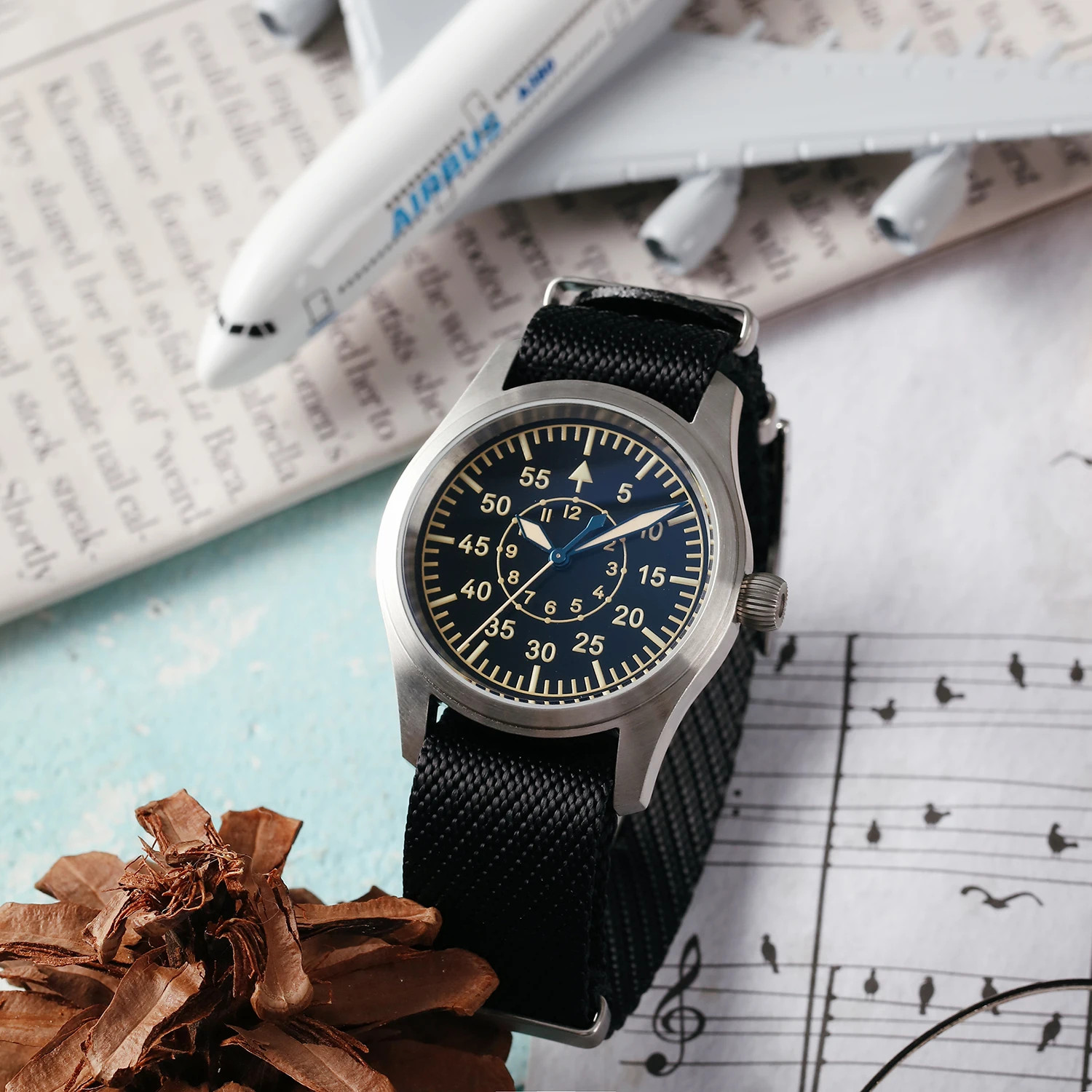38mm Pilot Watch VH31 Quartz Movement Type B Dial Sapphire Crystal 100M WR