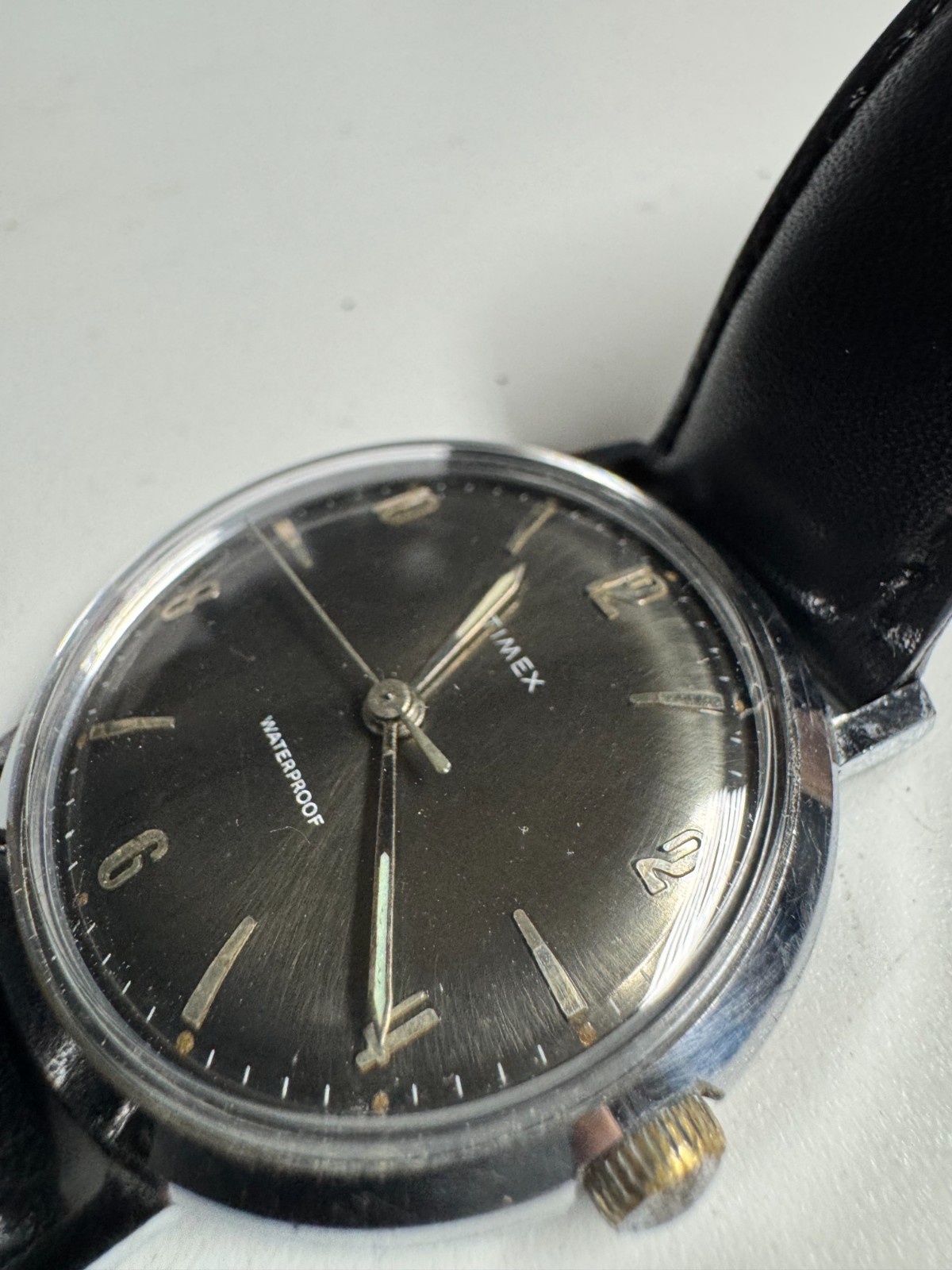 Timex Vintage 1960s Marlin Wind Up 34MM Midnight Sunburst New Crystal Runs Good