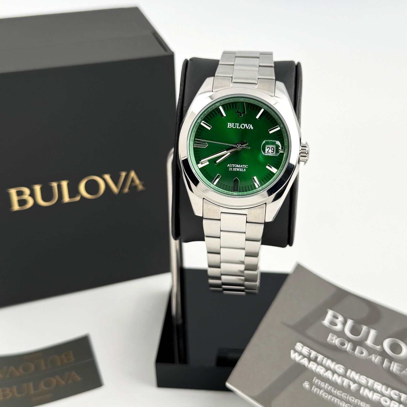 Bulova 96B429 Men’s Surveyor Automatic Green Dial stainless Men’s Watch 39mm