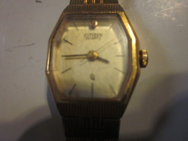 Vintage Citizen 2030-948793 SMW Analog Quartz Women’s Dress Watch AS SHOWN
