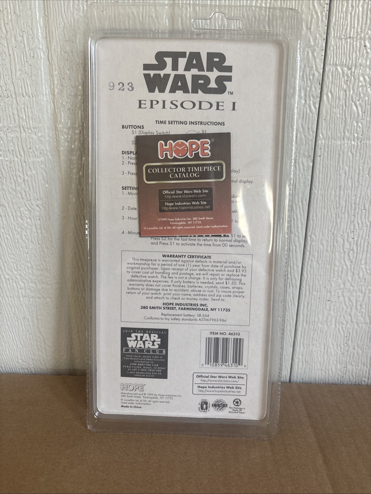 Star Wars Episode 1 C-3PO Five Function LCD Flip-Top Watch NEW & SEALED