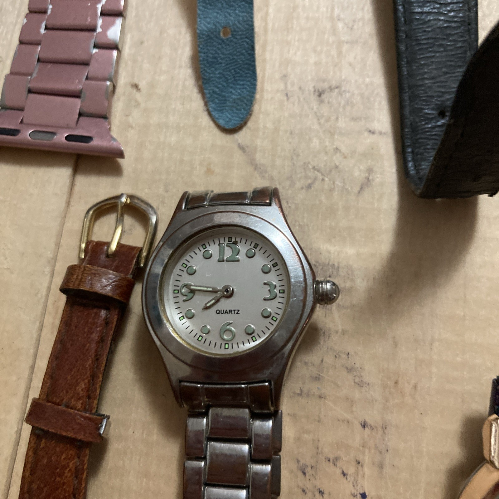 Vintage Watch Lot Untested, Various Brands