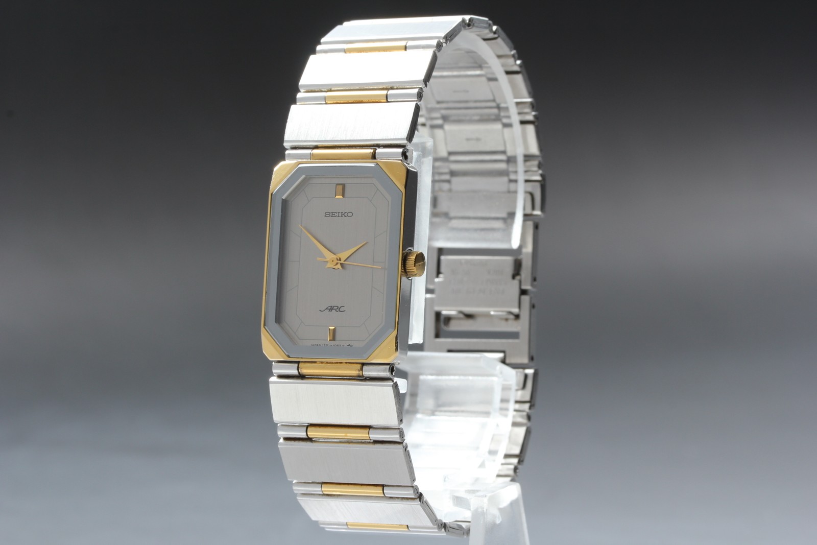 [N MINT] 1985 Seiko ARC 1221-5800 Tank 20mm Gold Two Tone Women’s Quartz Watch
