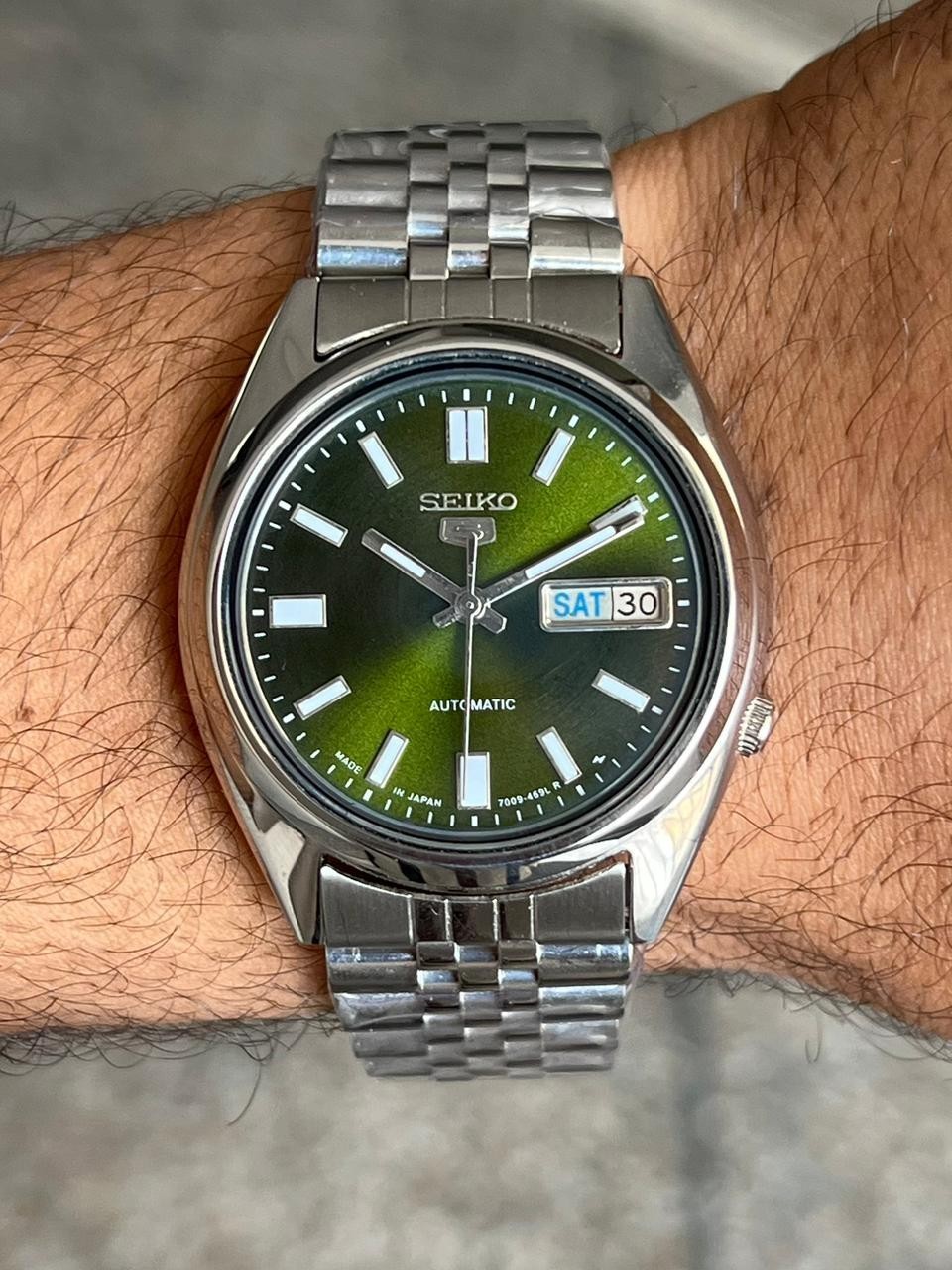 Seiko 5 Automatic Military Green Dial Mens Watch Japan Made 7009