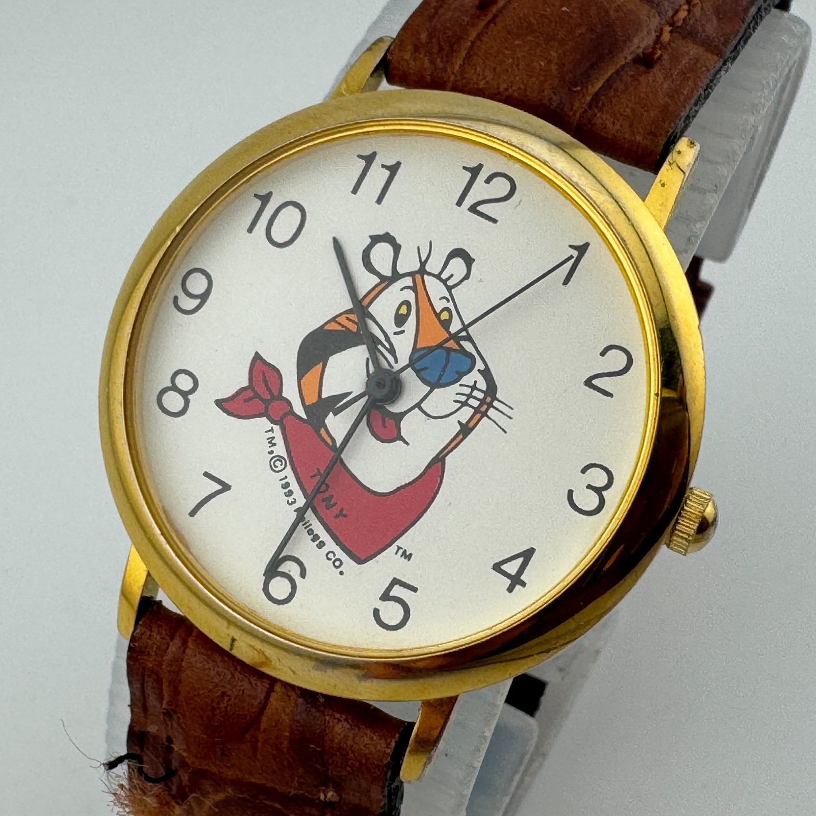 Vintage Kellogg Tony Quartz Watch Men Gold Tone Leather Thin Analog New Battery