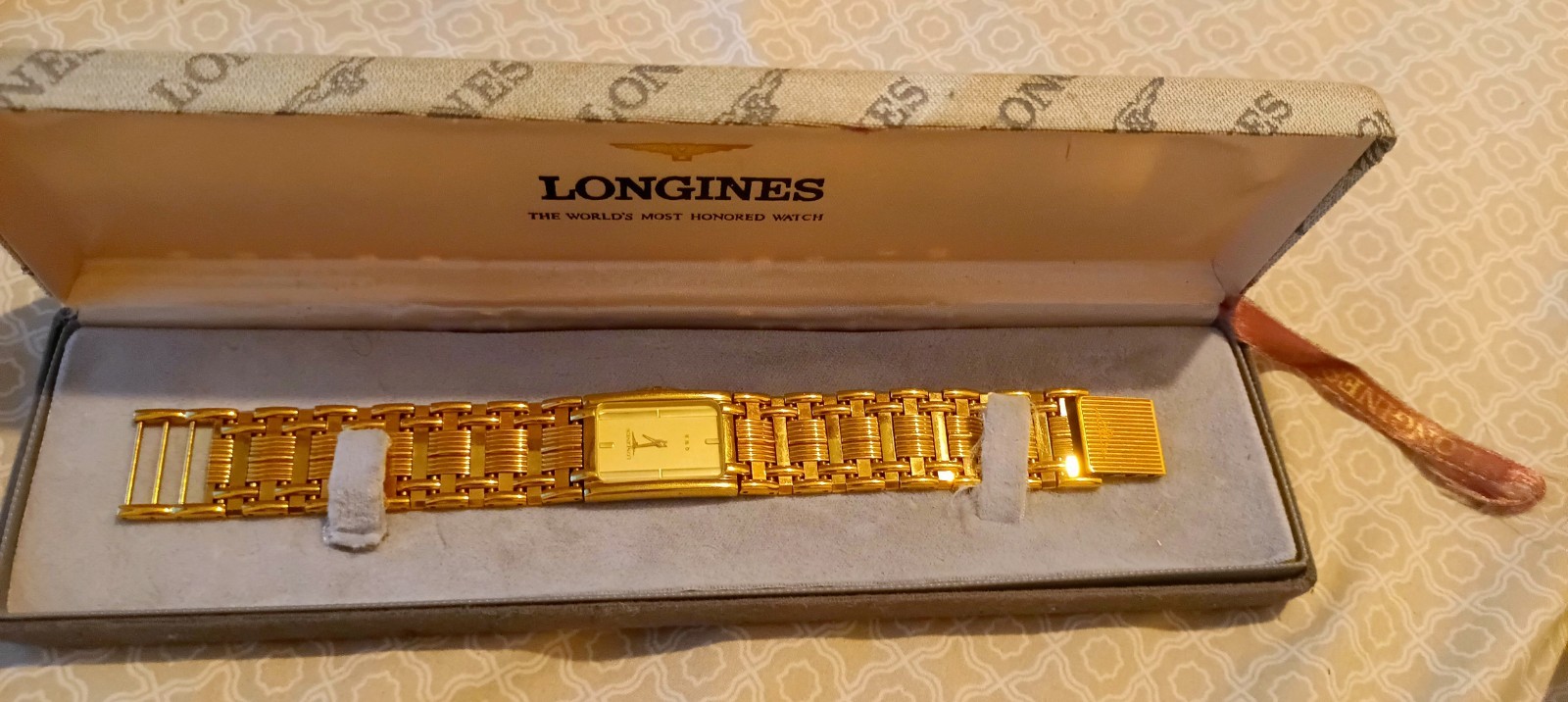 Men’s LONGINES QWR SWISS Vintage MZ5728. Mint! Never Worn