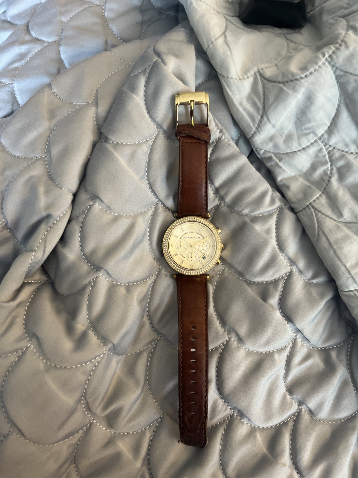 Michael Kors Parker Chronograph MK2249 Wrist Watch for Women Needs New Battery