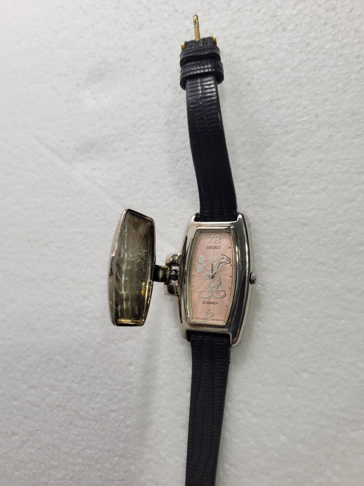 Disney Seiko Womens Mickey Mouse Watch Flip-top Pink Blush Dial Used Read Discri