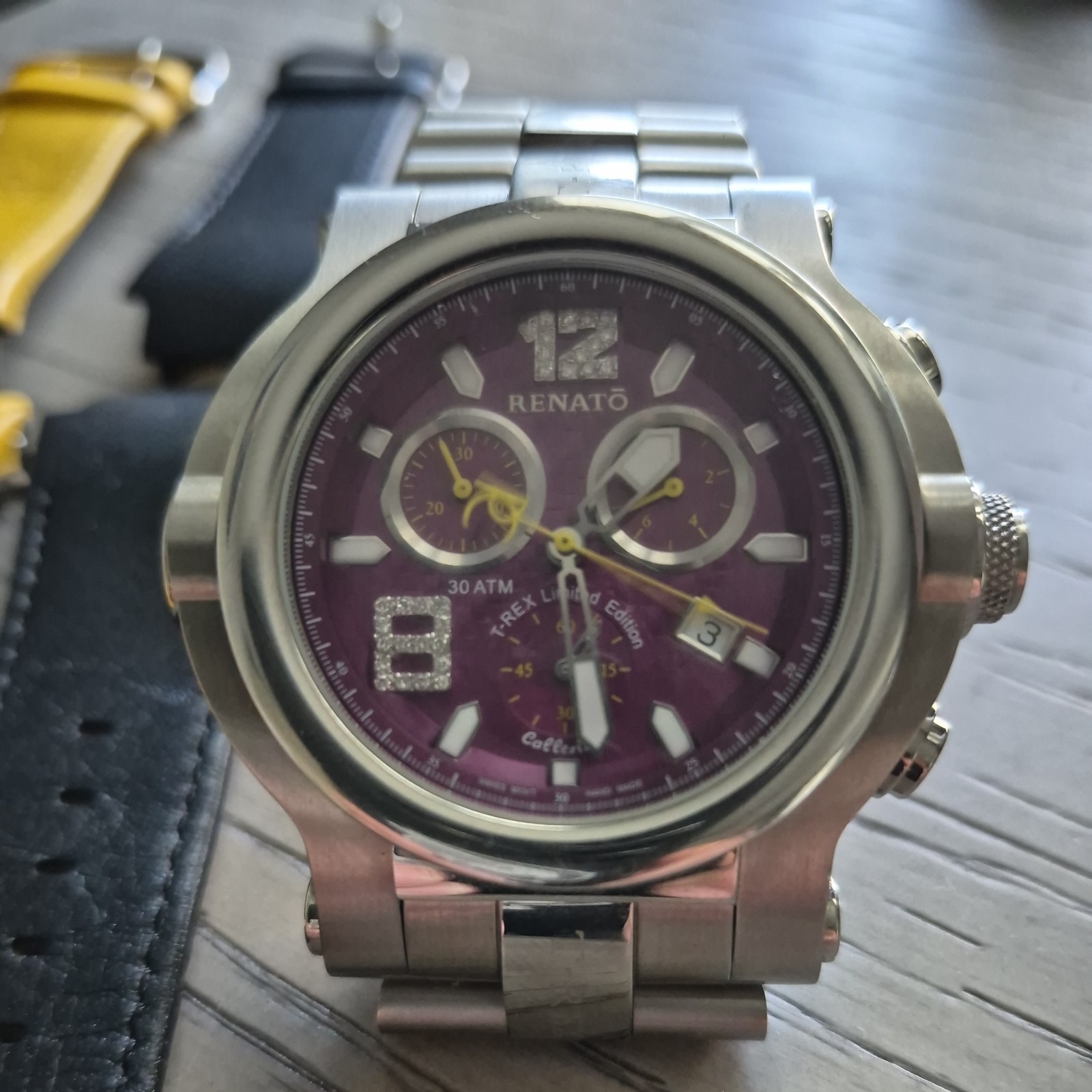 MENS RENATO T-REX 316L STAINLESS STEEL PURPLE DIAL CHRONOGRAPH DIVER WATCH