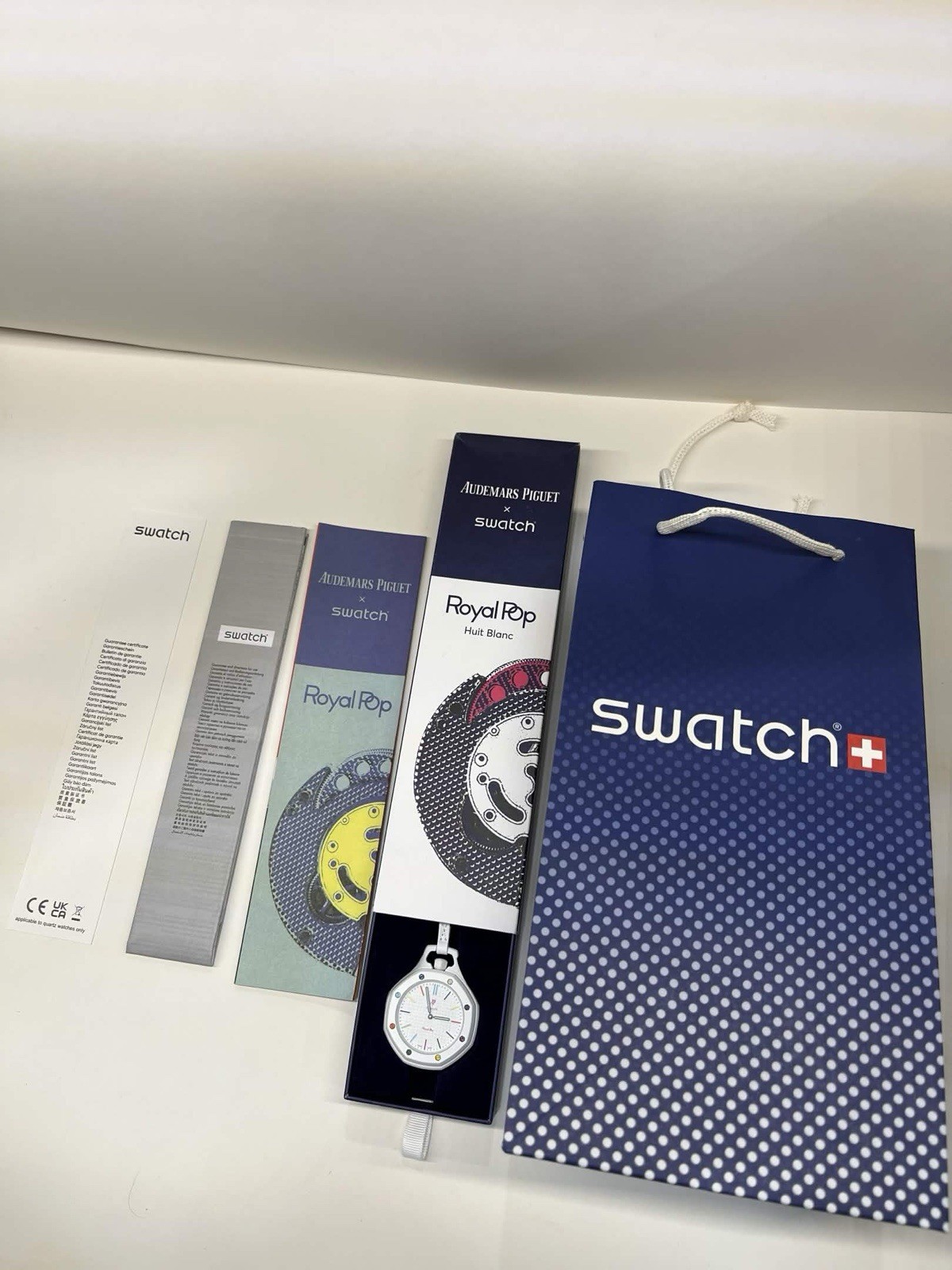 AP Swatch Audemars Piguet x Royal Pop Huit Blanc – BRAND NEW