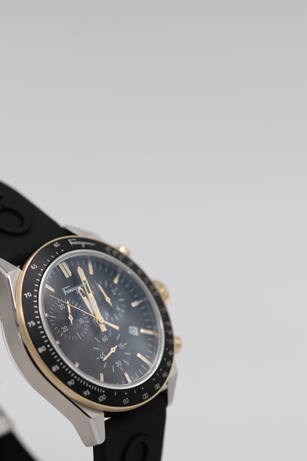 Salvatore Ferragamo Urban SFUR00422 Chronograph Men’s Watch